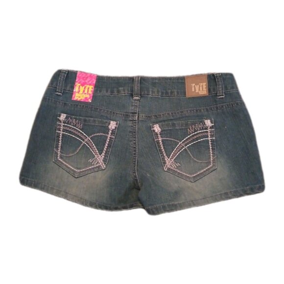 Tyte American Standard Jrs NWT Size 5 Women's Shorts - Picture 1 of 3
